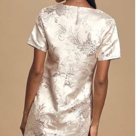NWT Lulus Go with the Glow Metallic Champagne Floral Jacquard Shift Dress - Picture 4 of 8